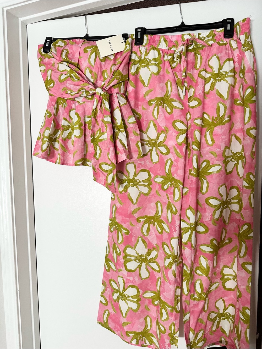 entro Pink Floral Two-Piece Set